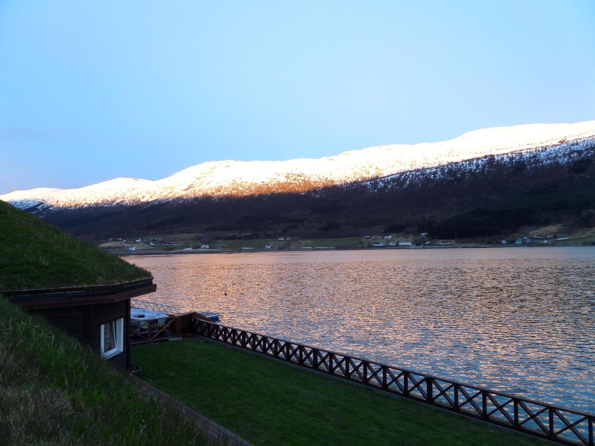Solstrand Fjord Holiday Eidsvåg Buitenkant foto